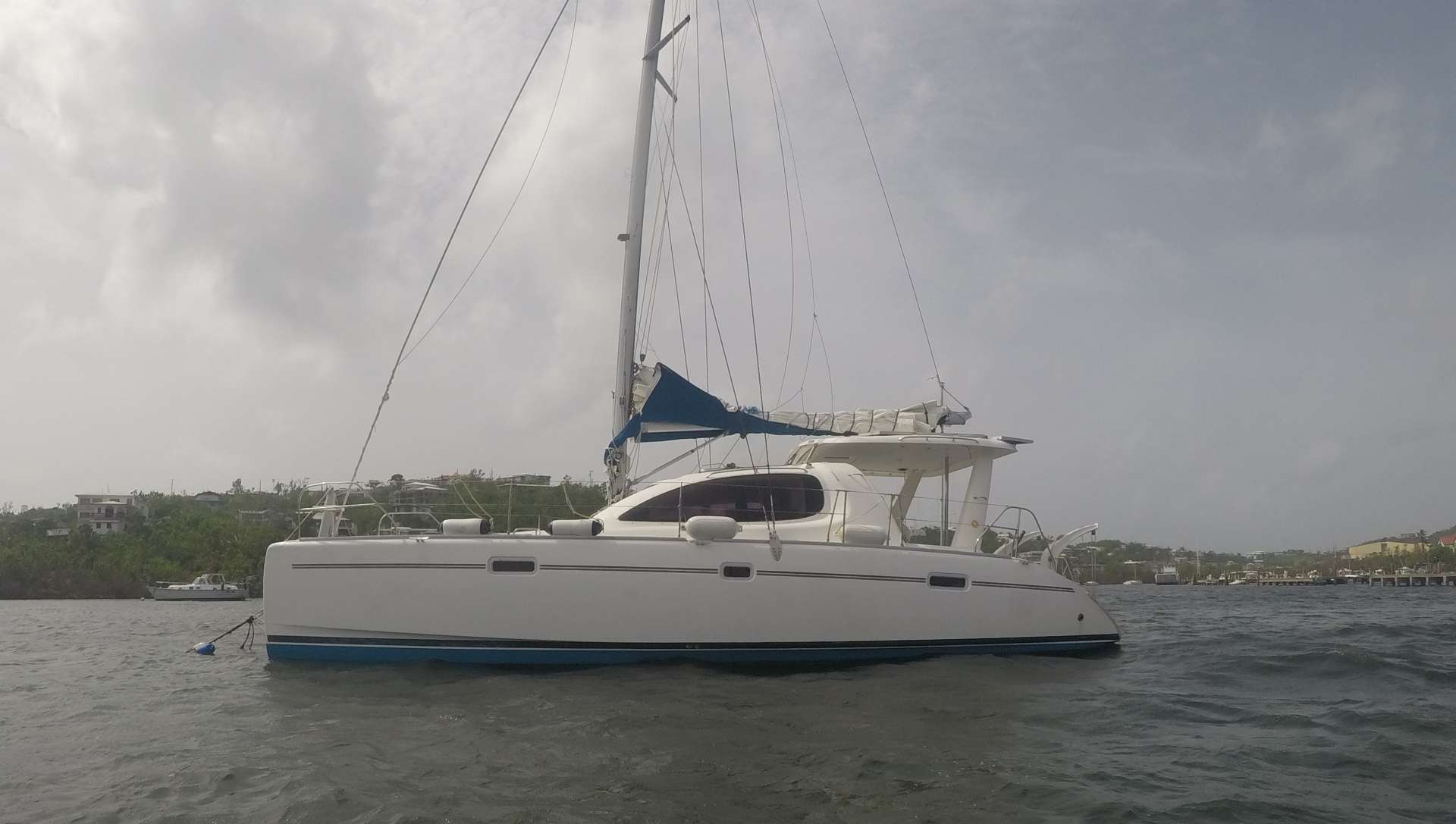 Yacht salty girl Yacht salty girl