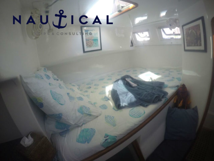 Queen cabin Queen stateroom aboard yacht Breanker