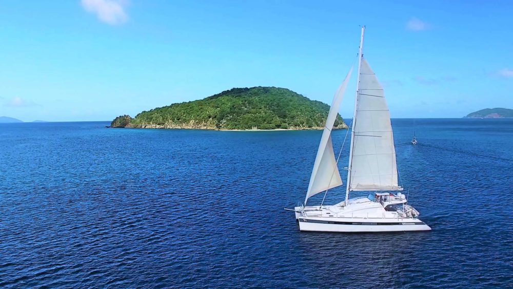 Catamaran Luar under sail in the Virgin islands